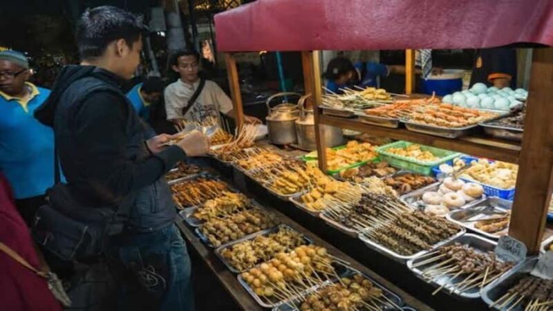 Yogyakarta : Culinary Food Tasting & Walking Tour with Local - Good To Know