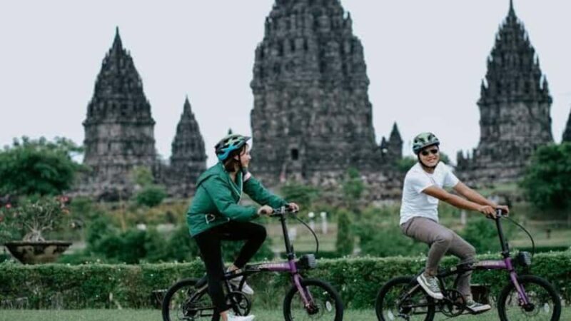 Yogyakarta: Half-Day Guided Bike City Tour - Good To Know