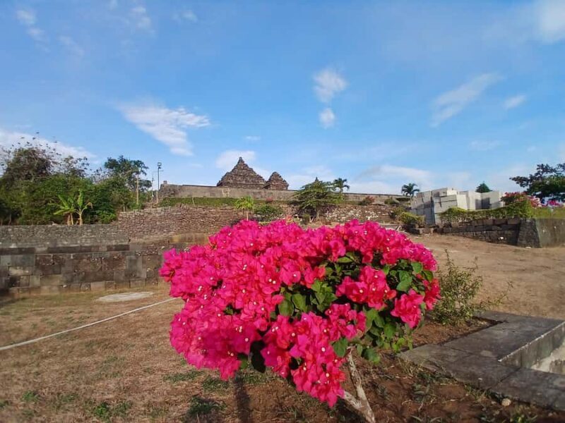 Yogyakarta : Honey moon by hire luxury vehicle - Detailed Breakdown of the Itinerary