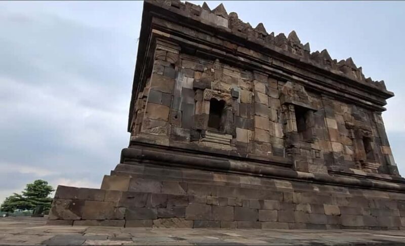 Yogyakarta: Ijo Temple Sunrise and Breakfast Tour - Final Thoughts