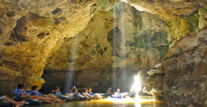 Yogyakarta: Jomblang Cave and Pindul Cave Adventure Tours - Customer Reviews