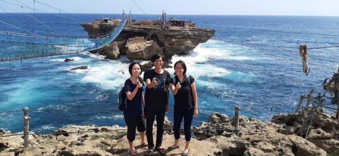 Yogyakarta: Jomblang Cave and Pindul Cave Tubing Day Tour - Jomblang Cave Highlights