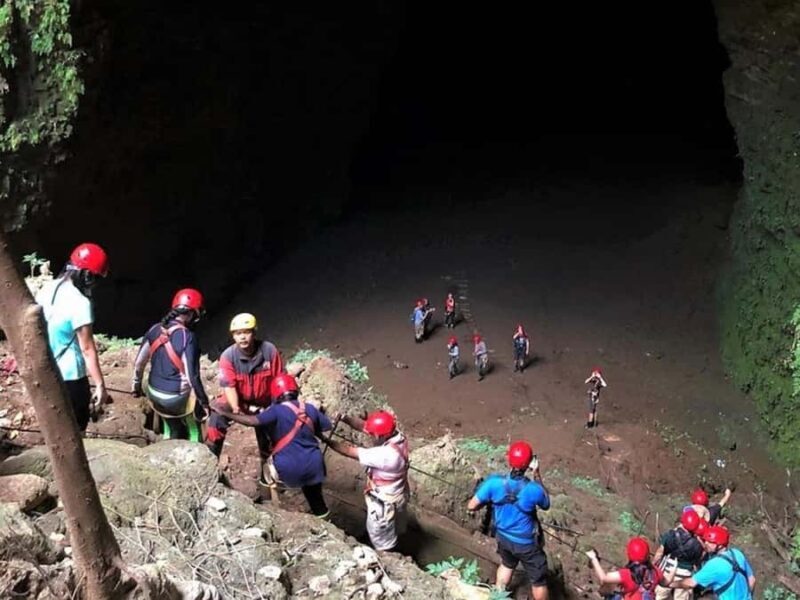 Yogyakarta: Jomblang Cave, Pindul Cave and Oyo River Tubing - Oyo River Tubing: A Refreshing End to Your Adventure