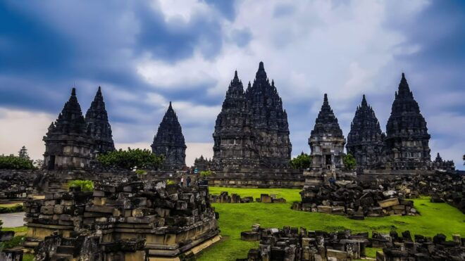 Yogyakarta: Jomblang Cave& Prambanan Sunset With Local Guide - Cancellation Policy
