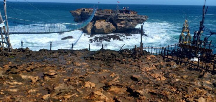 Yogyakarta: Jomblang Cave & Timang Beach - Activity Details