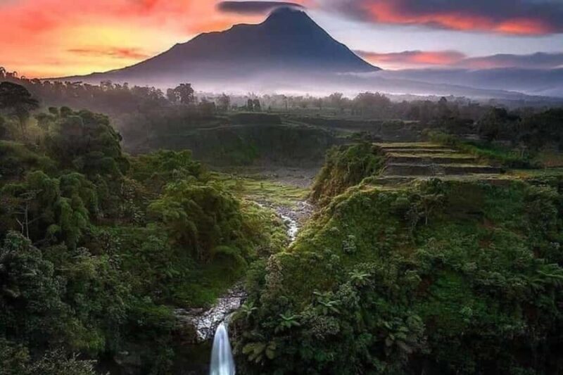 Yogyakarta Kedung Kayang Waterfall & Borobudur Drone Trip - Cultural and Architectural Marvel: Borobudur