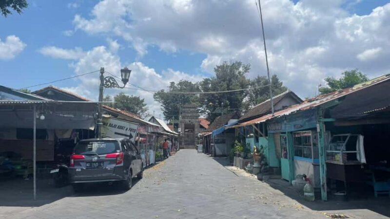 Yogyakarta: Mataram Kingdom Remains with Silver Crafting - The Charm of Kotagede’s Lanes and Local Life  