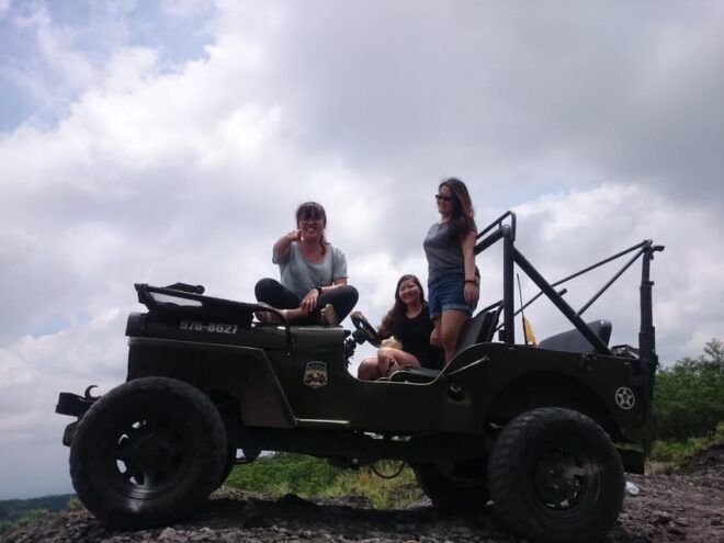 Yogyakarta: Merapi Sunrise Jeep Tour and Jomblang Cave Tour - Included Tour Amenities