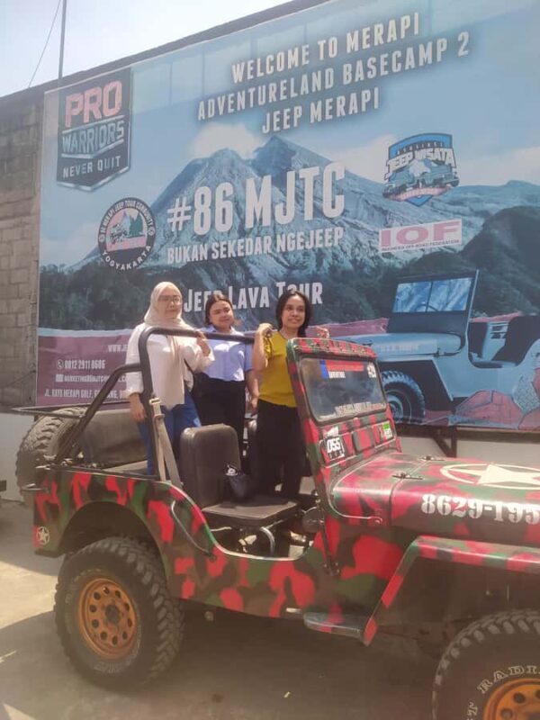 Yogyakarta: MerapiVolcano Adventure&Borobudur Transportation - Who Is This Tour Best For?