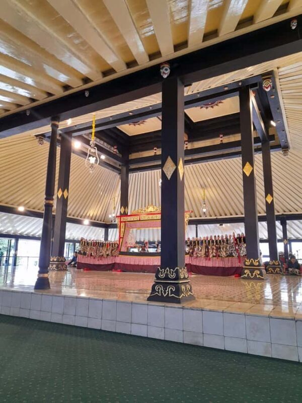 Yogyakarta: Monarch History Guided Walking Tour - An Authentic Journey into Yogyakarta’s Royal and Cultural Roots