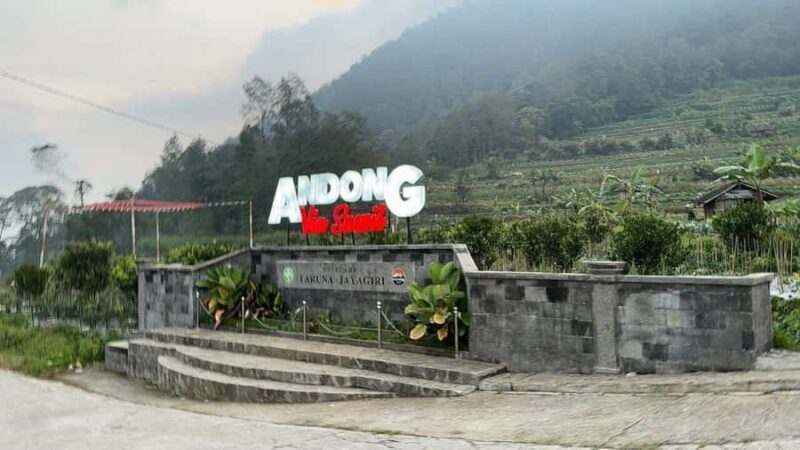 Yogyakarta: Mount Andong Sunrise or Daytime Hike Tour - Who Should Consider This Tour?