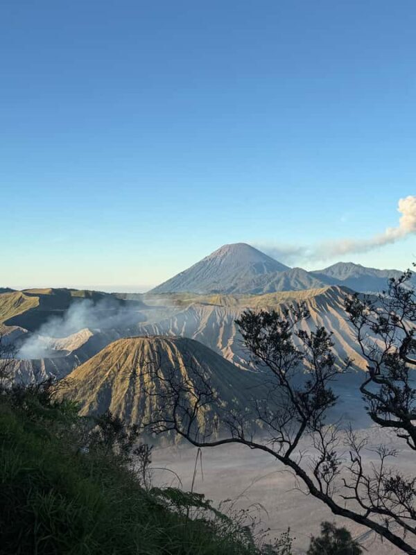 Yogyakarta: Mount Bromo Sunrise Tour by Train and Jeep 2D1N - Why This Tour Works for Different Travelers