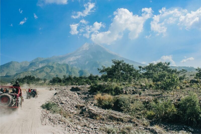 Yogyakarta: Mount Merapi Sightseeing Jeep Tour with Pickup - Who Should Consider This Tour?