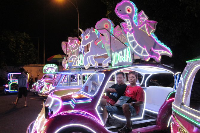 Yogyakarta Night Delight Walking Tour - Tour Highlights
