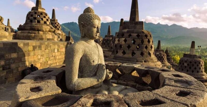 Yogyakarta Palace, Borobudur & Prambanan Temple Guided Tour - Good To Know