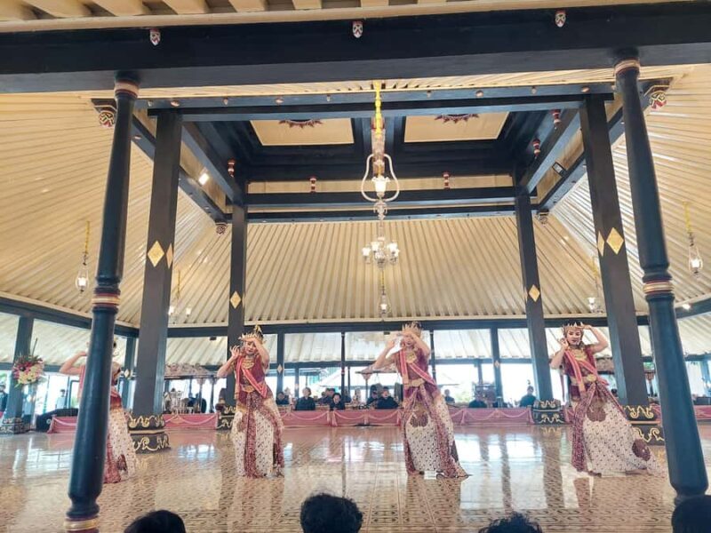 Yogyakarta Palace, Borobudur & Prambanan Temple Guided Tour - Exploring Java’s Cultural Heart: What to Expect