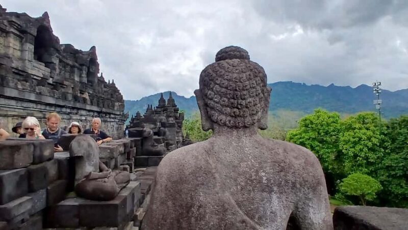 Yogyakarta: Palace, Taman Sari, & Borobudur Day Trip - Frequently Asked Questions