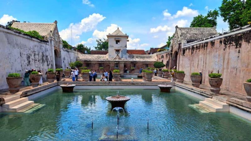 Yogyakarta: Palace & Tamansari with unique transportation - A Closer Look at the Itinerary