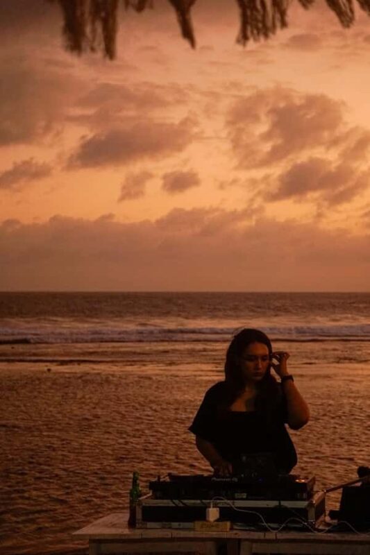 Yogyakarta: Pindul Cave, River Tubing & De Rocka Beach Bar - Who Would Love This Tour?