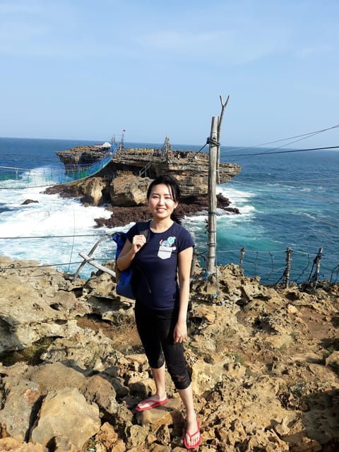 Yogyakarta: Pindul Cave Tubing and Timang Beach Tour - Itinerary Details