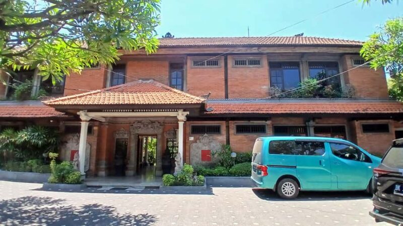 Yogyakarta: Plaosan & Prambanan Temples Tour with Guide - Good To Know