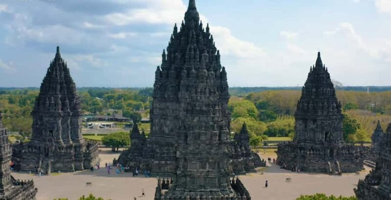 Yogyakarta: Prambanan, Borobudur & Kedung Kayang Tour - Transportation, Group Size, and Value  