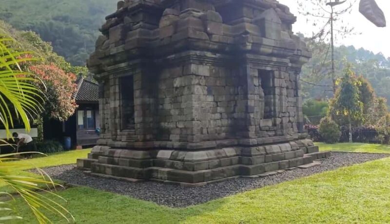 Yogyakarta: Prambanan, Borobudur & Selogriyo Sunset Tour - Good To Know