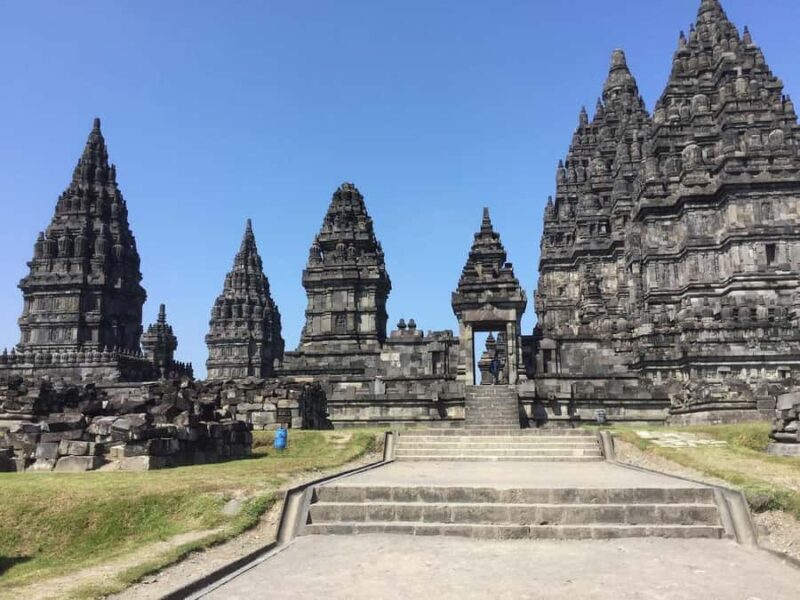 Yogyakarta: Prambanan, Sukuh Temple & Tea Plantation Tour - Insights from Reviews  