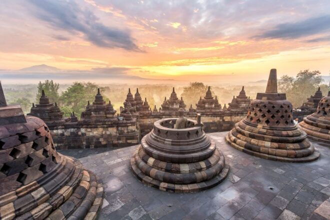 Yogyakarta: Prambanan Temple Afternoon Guided Tour - Detailed Description of the Tour Experience