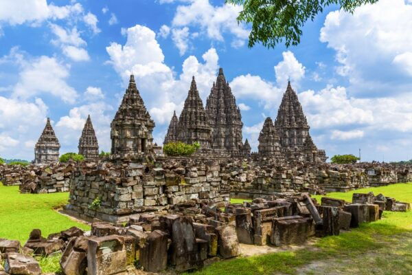 Yogyakarta: Prambanan Temple Afternoon Guided Tour - Important Information for Visitors