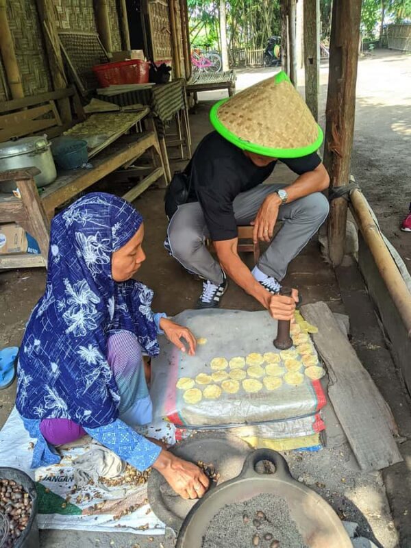 Yogyakarta: Prambanan Temple and Village Bike Guided Tour - Good To Know