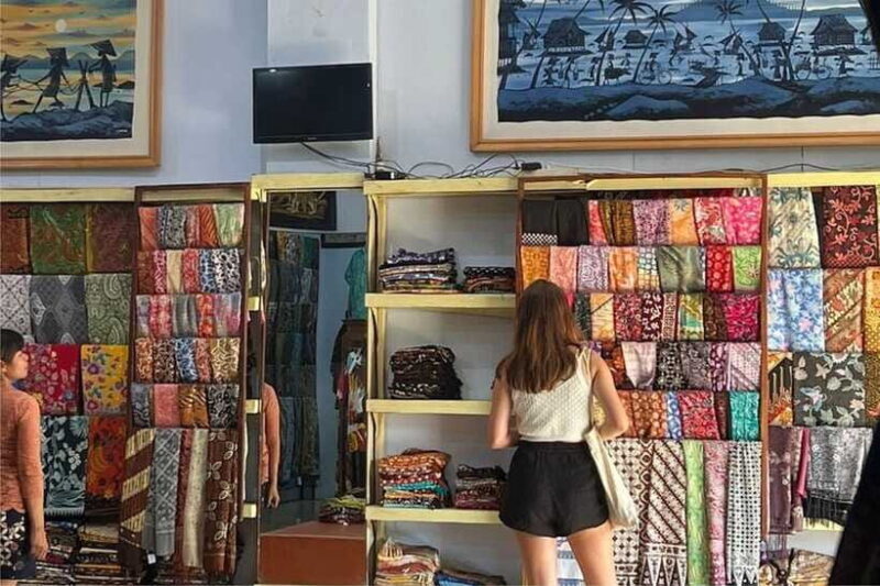 Yogyakarta: Private Custom Women-Only Tour with Female Guide - FAQ