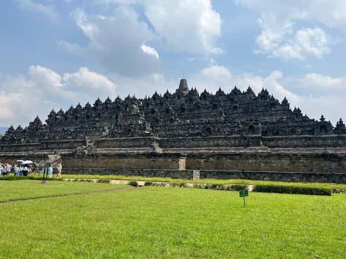 Yogyakarta: Private Tour With Pick Up and Transfer - Key Points