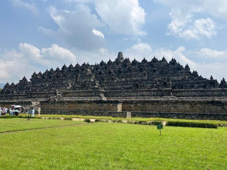 Yogyakarta: Private Tour With Pick Up and Transfer - Attractions to Explore