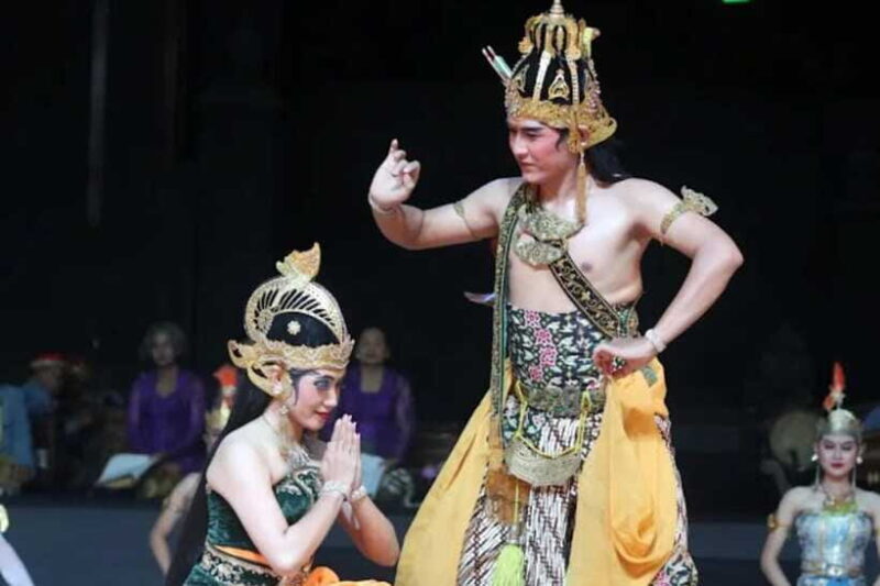 Yogyakarta: Ramayana Show with Transfer, Entry Fee & Dinner - Who Will Love This Experience?