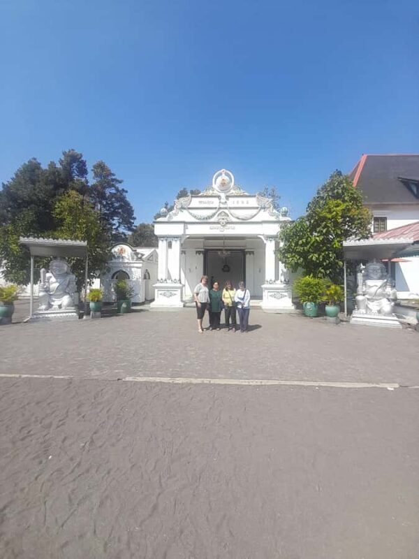 Yogyakarta: Royal Palace, Timang Beach, & Sunset Tour - Good To Know