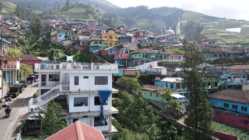 YOGYAKARTA: SILANCUR HIGHLAND/NEPAL VAN JAVA/BOROBUDUR - Value and Practical Tips