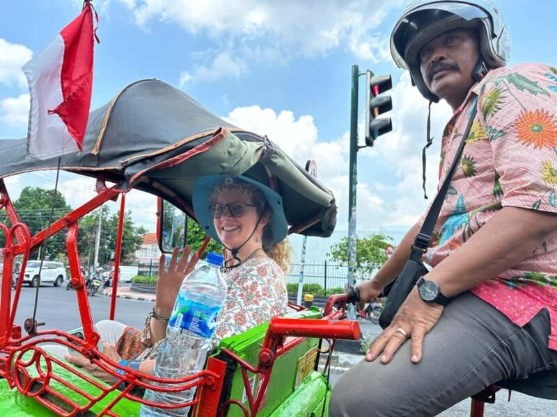 Yogyakarta: Sultan's Palace & Tamansari Guided Walking Tour - FAQs