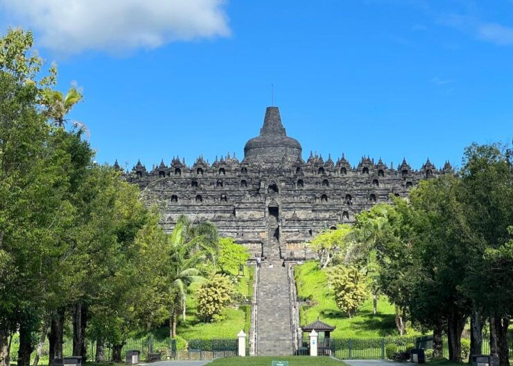Yogyakarta: Sunrise at Borobudur Half-Day Trip With Pickup - Good To Know