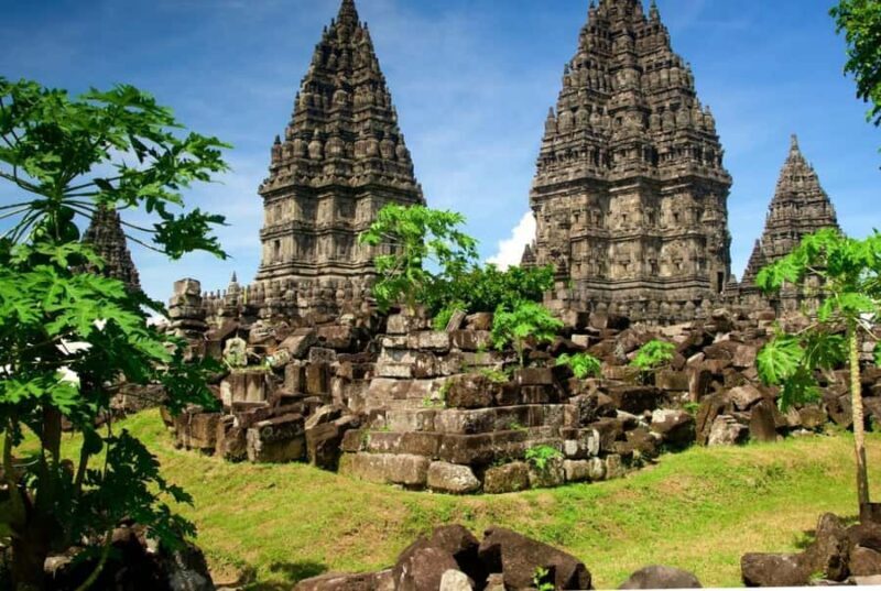 Yogyakarta: Sunrise Inside Borobudur and Prambanan Temples - Who This Tour Is Best For