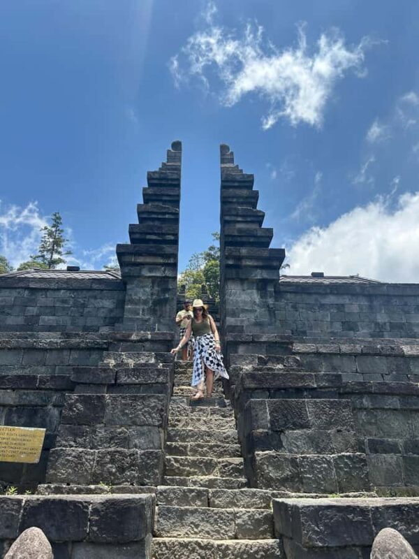 Yogyakarta : Surakarta + Sukuh temple + Cetho temple + Guide - Authentic Experiences From Recent Travelers