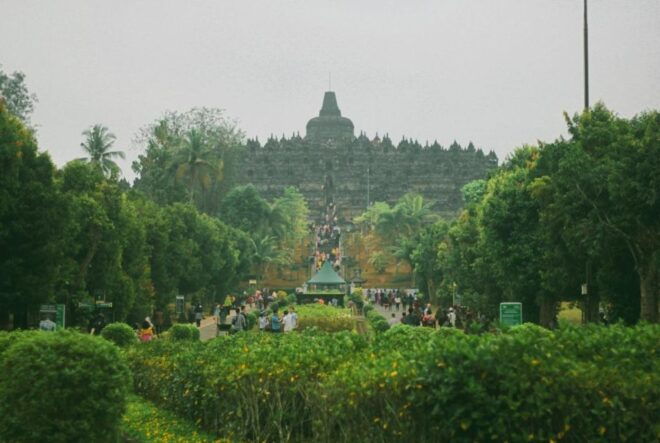 Yogyakarta: Tailor-Made Private Day Tour With Pickup - Attractions in the West