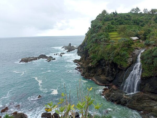 Yogyakarta: Tailor-Made Private Day Tour With Pickup - Common Questions