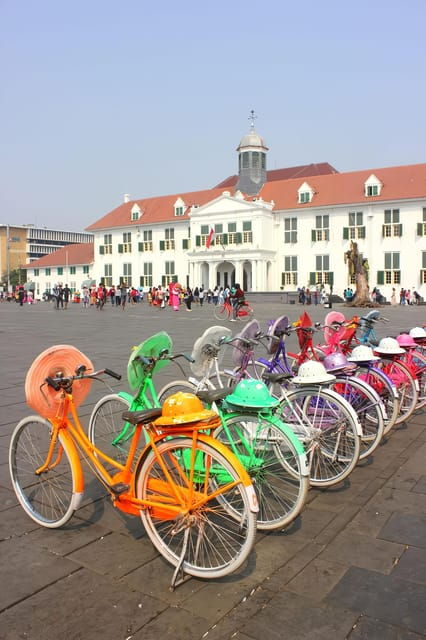 Yogyakarta Tour : Borobudur, Cirebon, Jakarta 3 Day 2 Night - Itinerary Highlights