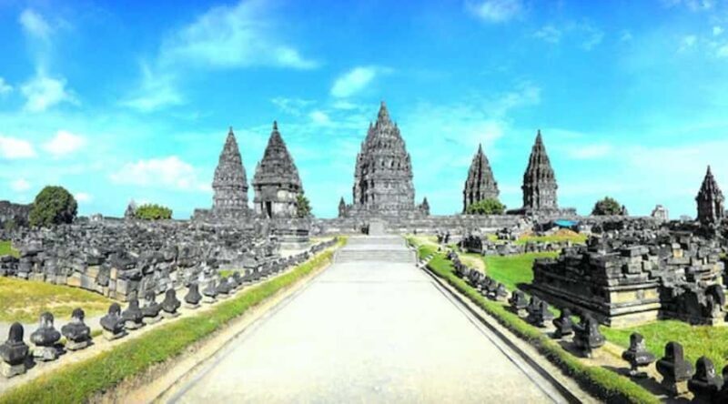 Yogyakarta: Tour Borobudur & Prambanan (Guaranteed climb) - Good To Know