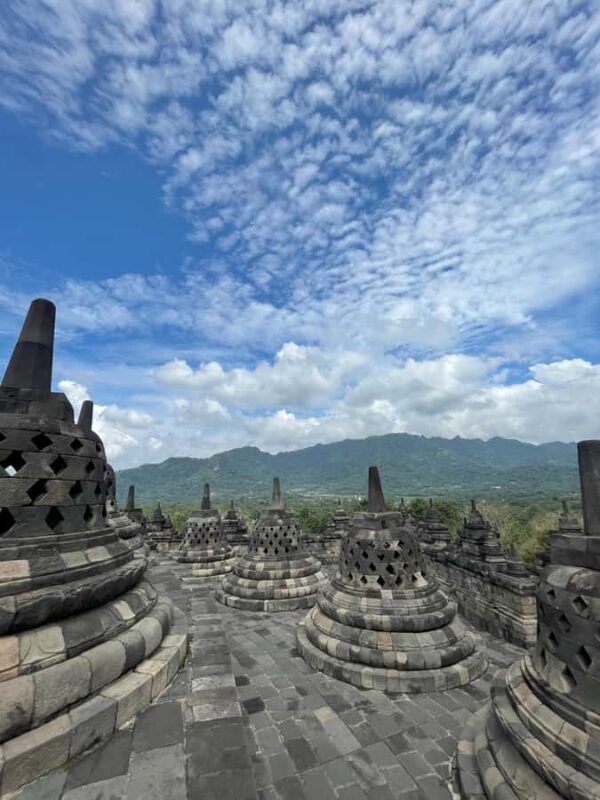 Yogyakarta: Tour Borobudur & Prambanan (Guaranteed climb) - Final Thoughts