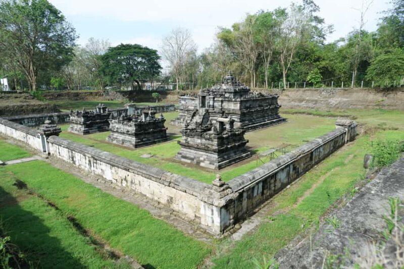 Yogyakarta: Unveiling Javanese Temple - Practical Details and What to Expect