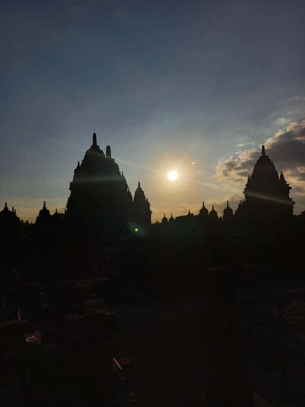 YOGYAKARTA VISIT PRAMBANAN TEMPLE SUNSET - Practical Tips for Visiting