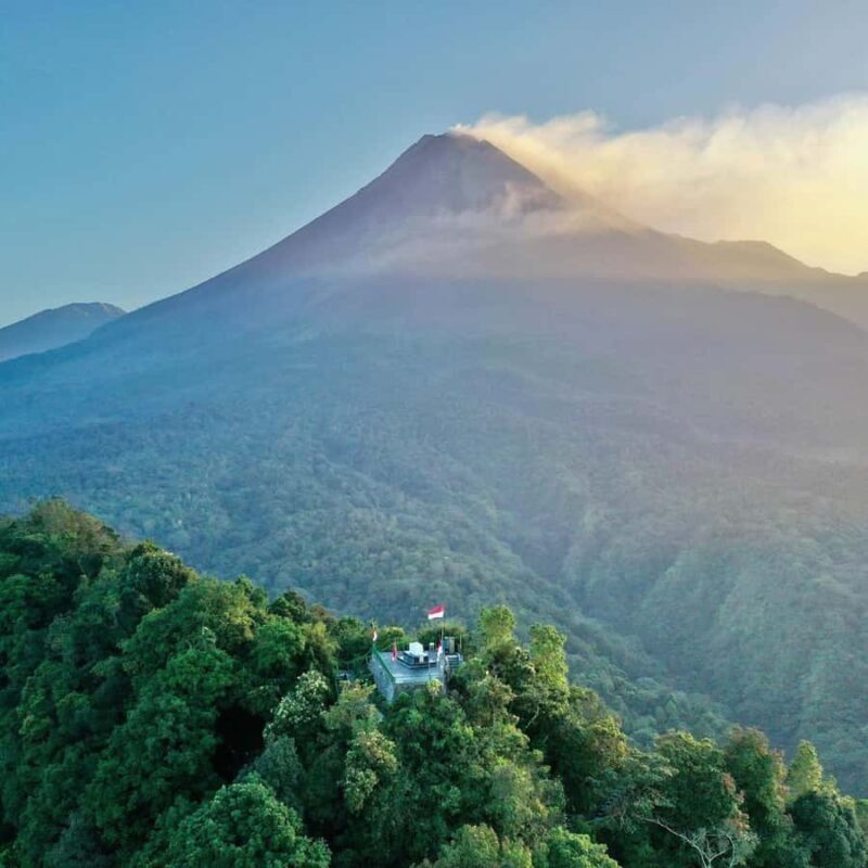 Yogyakarta Volcano: Merapi Volcano on Hilltop (Lava Viewing) - Good To Know