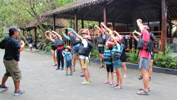 Yogyakarta White Water Rafting and Merapi Volcano Jeep Tour - Recommended Packing List